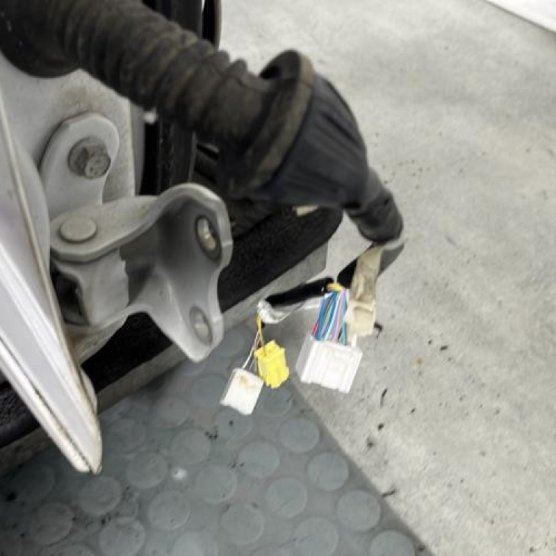 Porte avant droit TOYOTA YARIS 3 Photo n°3