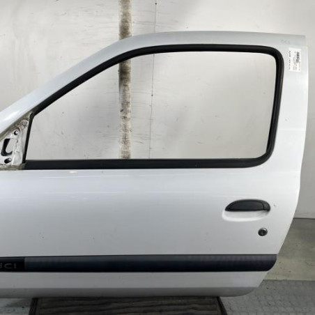 Porte avant gauche RENAULT CLIO 2 Photo n°1