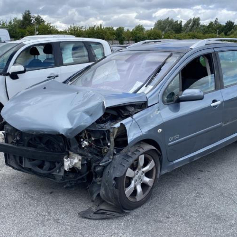 Vitre arriere gauche PEUGEOT 307 Photo n°5