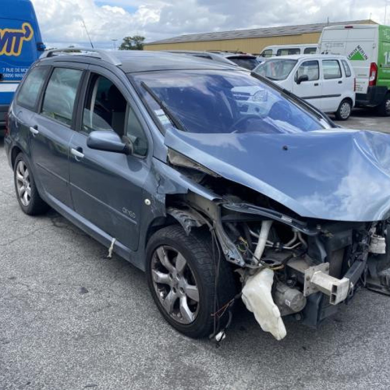 Vitre arriere gauche PEUGEOT 307 Photo n°6