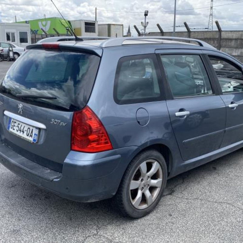 Vitre arriere gauche PEUGEOT 307 Photo n°7