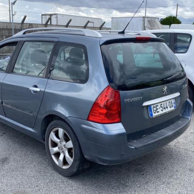 Vitre arriere gauche PEUGEOT 307 Photo n°8