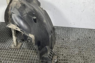 Pare boue avant gauche DACIA SANDERO 2