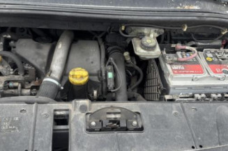 Attache ceinture avant droit RENAULT SCENIC 3