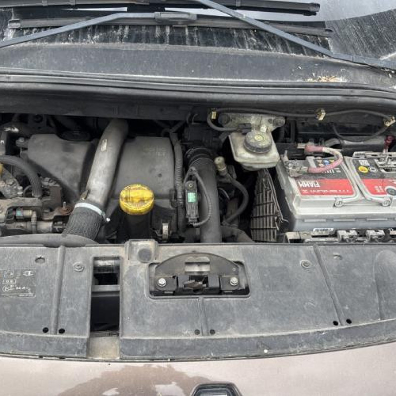 Attache ceinture avant droit RENAULT SCENIC 3 Photo n°17