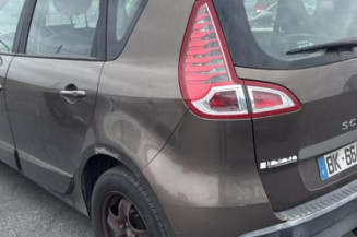 Moteur essuie glace avant gauche RENAULT SCENIC 3