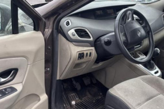 Moteur essuie glace avant gauche RENAULT SCENIC 3