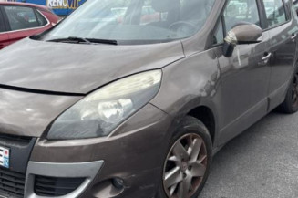 Boitier de prechauffage RENAULT SCENIC 3 Photo n°1