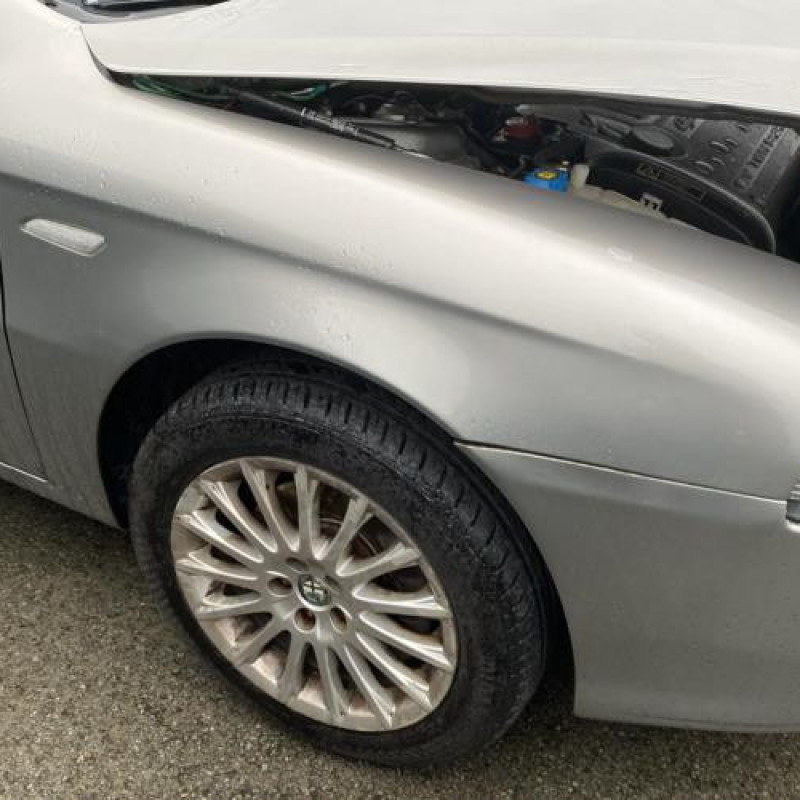 Vitre avant gauche ALFA ROMEO 147 Photo n°5