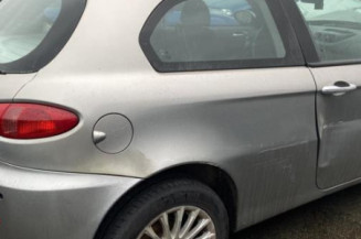 Vitre avant gauche ALFA ROMEO 147