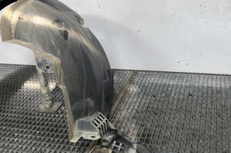 Pare boue avant gauche DACIA SANDERO 2