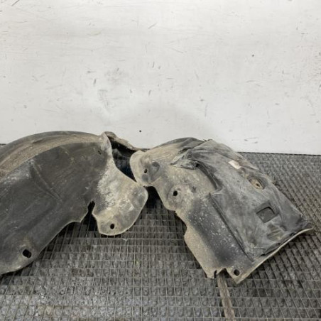 Pare boue avant gauche RENAULT SCENIC 3
