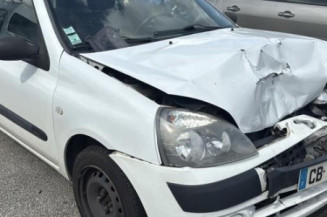 Vitre avant gauche RENAULT CLIO 2