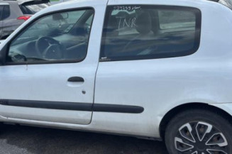 Vitre avant gauche RENAULT CLIO 2