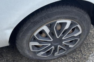 Vitre avant gauche RENAULT CLIO 2