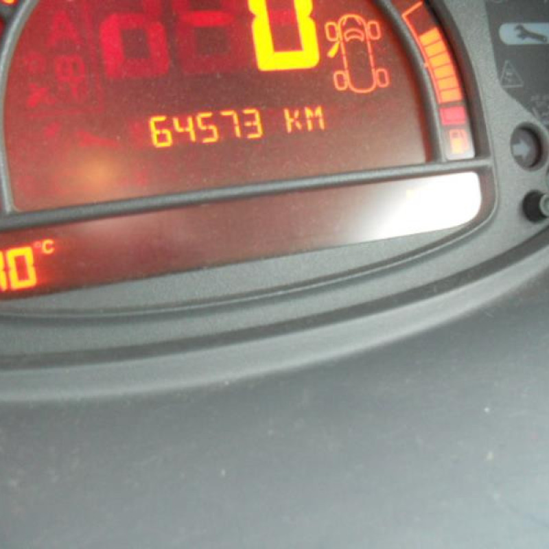 Renfort pare choc arriere (traverse) RENAULT MODUS Photo n°9