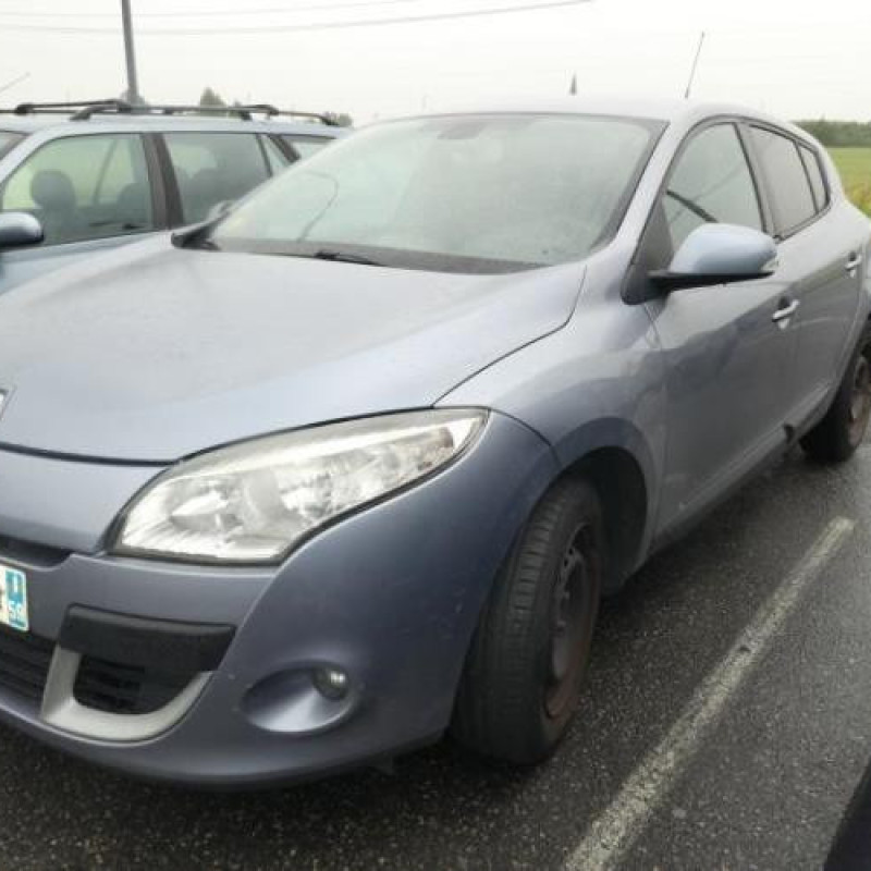 Aile avant gauche RENAULT MEGANE 3 Photo n°5