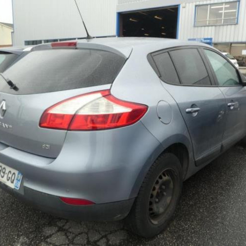 Aile avant gauche RENAULT MEGANE 3 Photo n°7