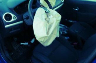 Aile avant gauche RENAULT CLIO 3