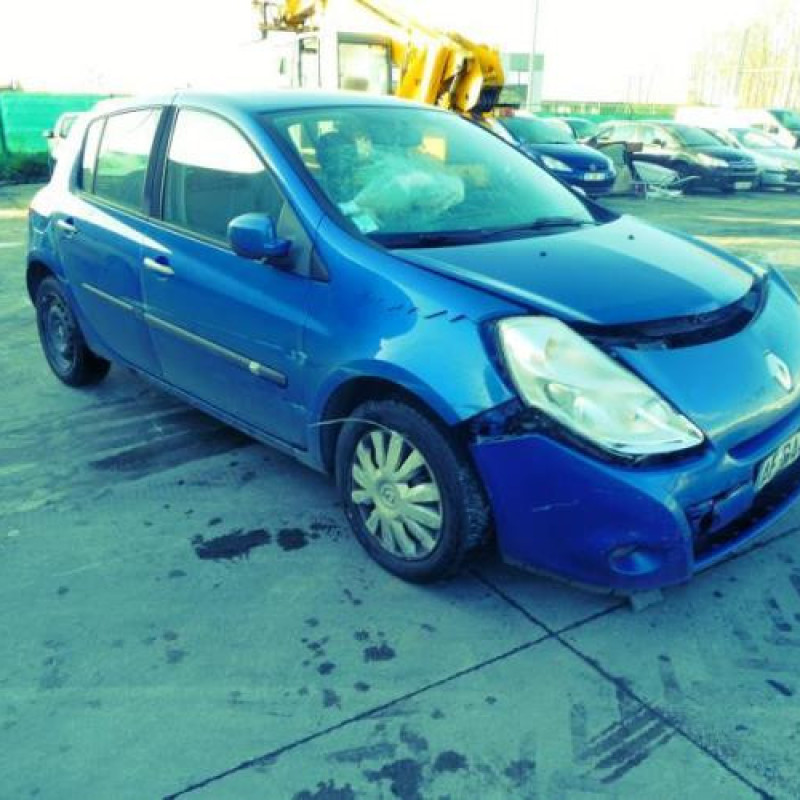 Aile avant gauche RENAULT CLIO 3 Photo n°12