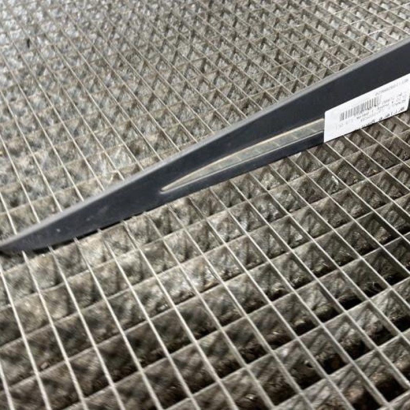 Baguette de porte arriere gauche  RENAULT CLIO 4 Photo n°2