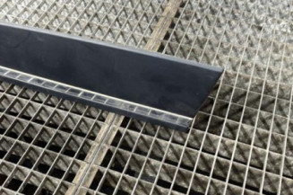 Baguette de porte arriere gauche  RENAULT CLIO 4