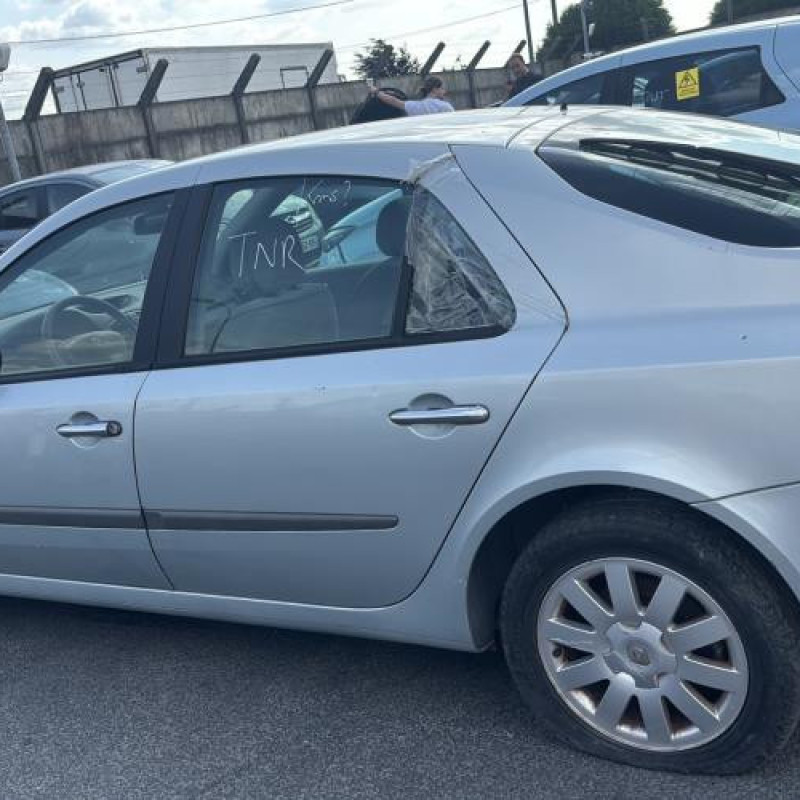Leve vitre electrique avant gauche RENAULT LAGUNA 2 Photo n°11