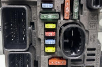 Boitier servitude moteur (BSM) PEUGEOT 407