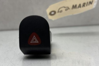 Bouton de warning RENAULT KANGOO 1 Photo n°1