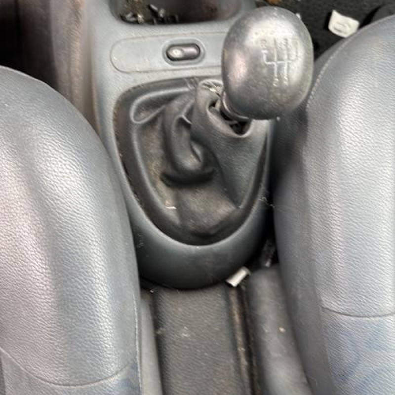 Bouton de warning RENAULT KANGOO 1 Photo n°19