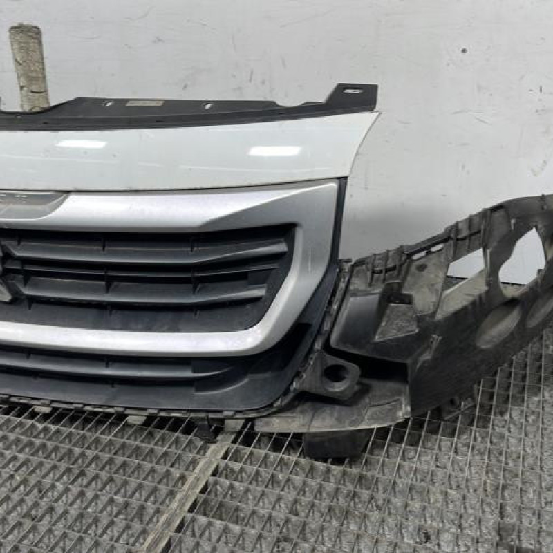 Calandre PEUGEOT PARTNER 2 Photo n°3