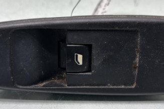 Interrupteur de leve vitre avant droit CITROEN C4 GRAND PICASSO 1 Photo n°1