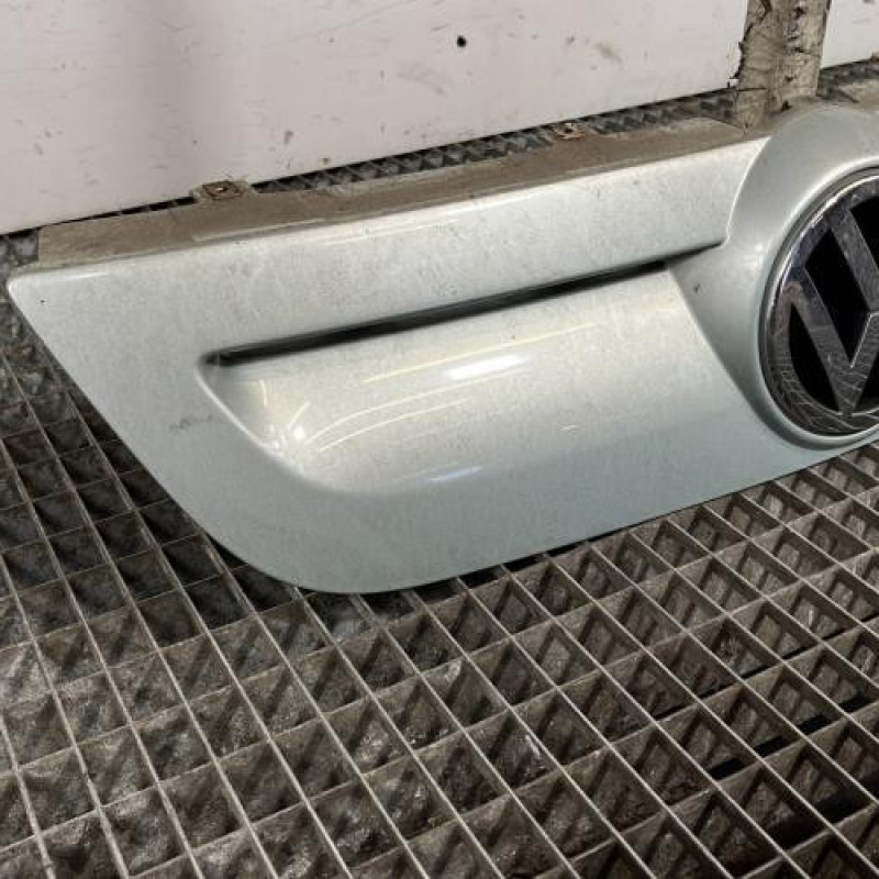 Calandre VOLKSWAGEN POLO 4 Photo n°2