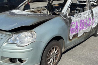 Calandre VOLKSWAGEN POLO 4