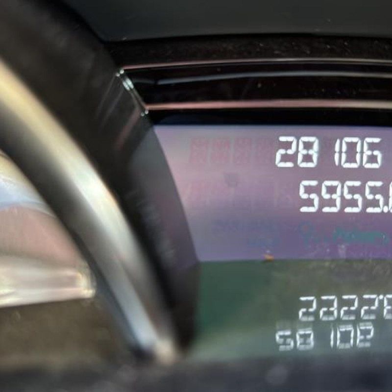 Bouchon de carburant RENAULT CLIO 4 Photo n°13