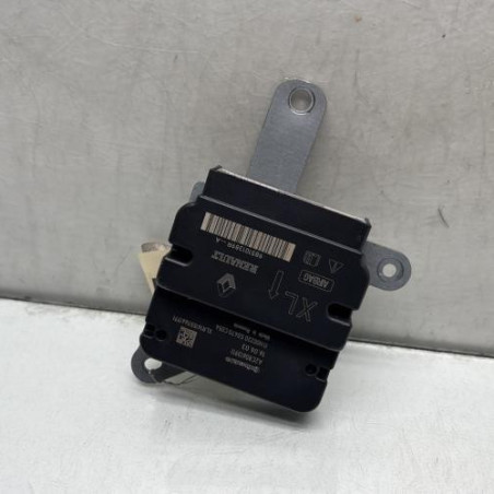 Boitier air bag RENAULT CLIO 4 Photo n°1