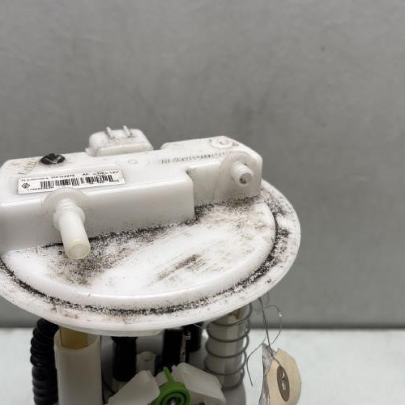 Pompe à carburant RENAULT CLIO 4 Photo n°4