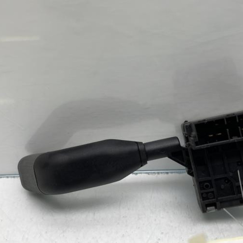 Commodo d'essuie glaces RENAULT CLIO 1 Photo n°4
