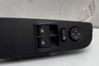 Interrupteur de leve vitre avant gauche FIAT GRANDE PUNTO