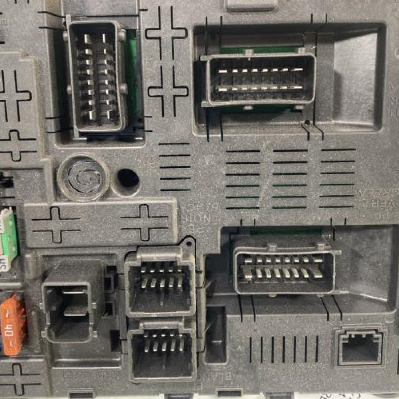 Boitier BSI CITROEN C4 1 Photo n°2