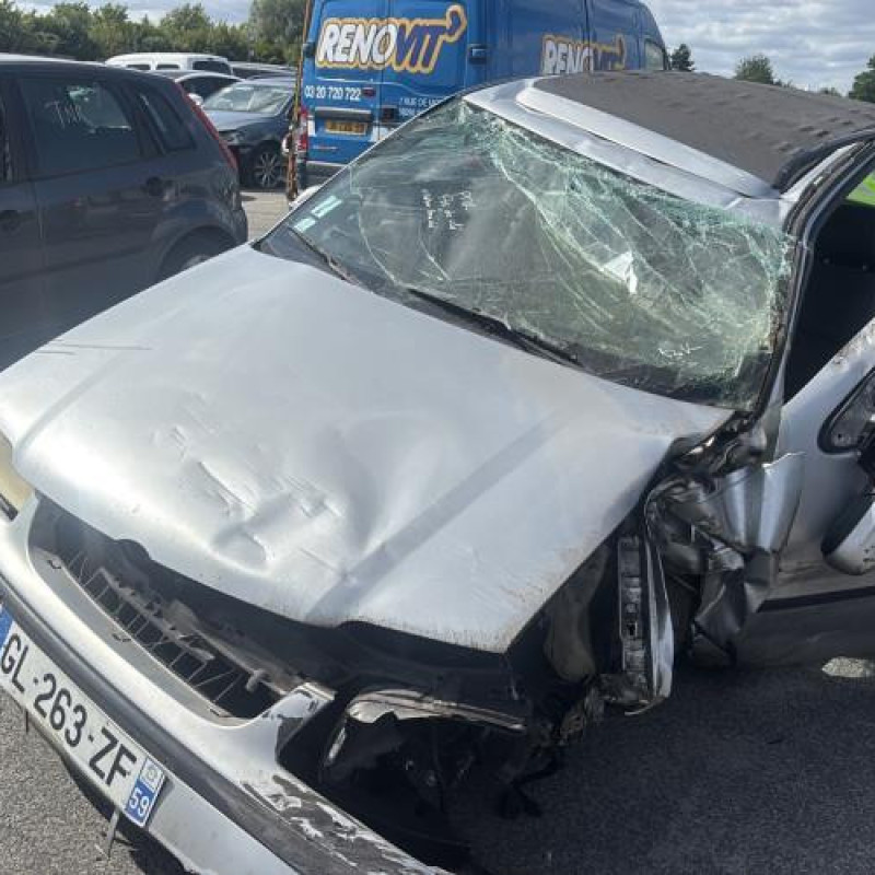 Interrupteur de leve vitre avant droit VOLKSWAGEN POLO 3 Photo n°4