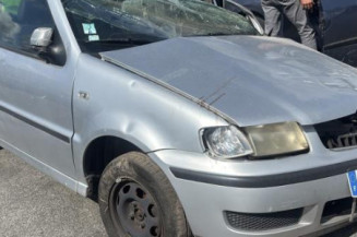 Interrupteur de leve vitre avant droit VOLKSWAGEN POLO 3
