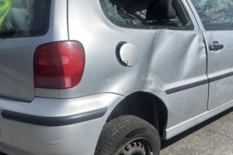 Interrupteur de leve vitre avant droit VOLKSWAGEN POLO 3