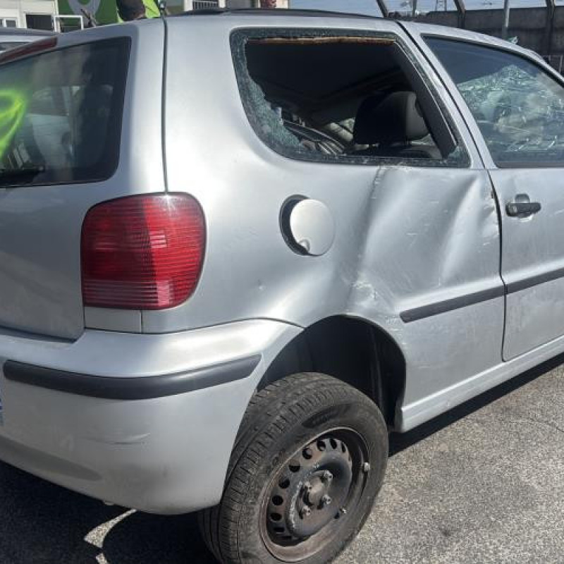 Interrupteur de leve vitre avant droit VOLKSWAGEN POLO 3 Photo n°6