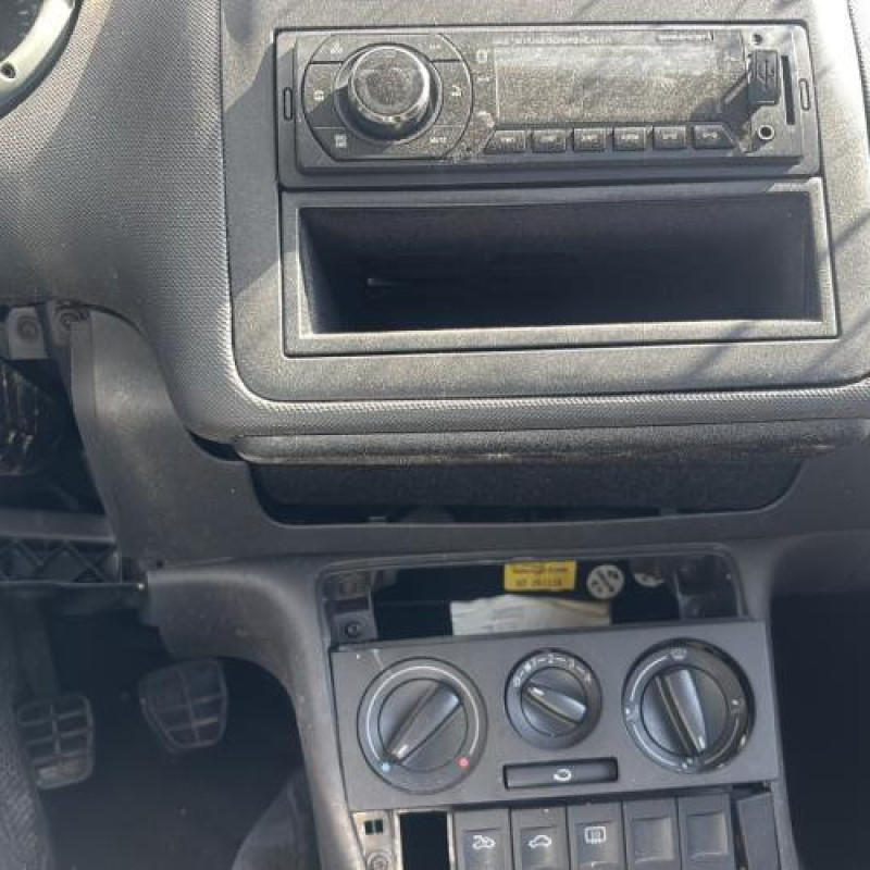 Interrupteur de leve vitre avant droit VOLKSWAGEN POLO 3 Photo n°19