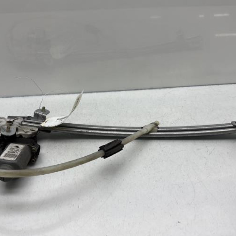 Leve vitre electrique arriere gauche RENAULT LAGUNA 2 Photo n°1