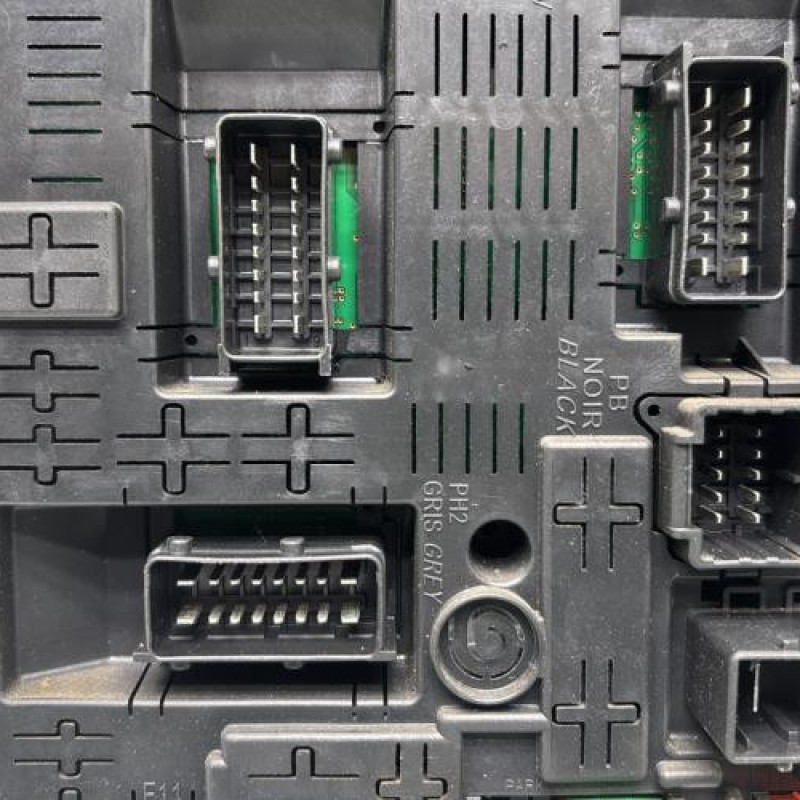 Boitier BSI CITROEN C4 1 Photo n°3