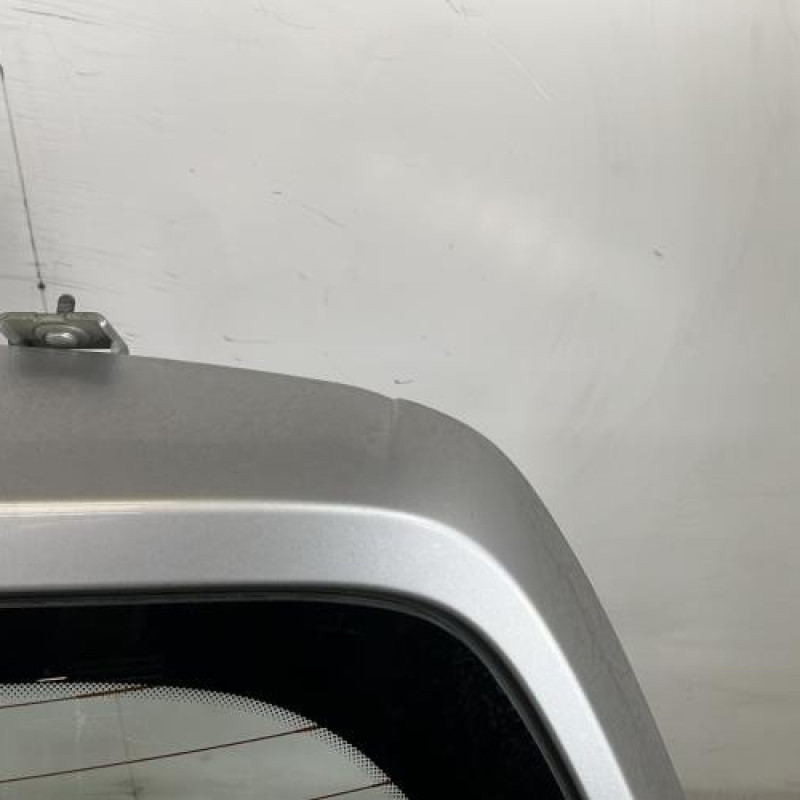 Malle/Hayon arriere RENAULT TWINGO 2 Photo n°3