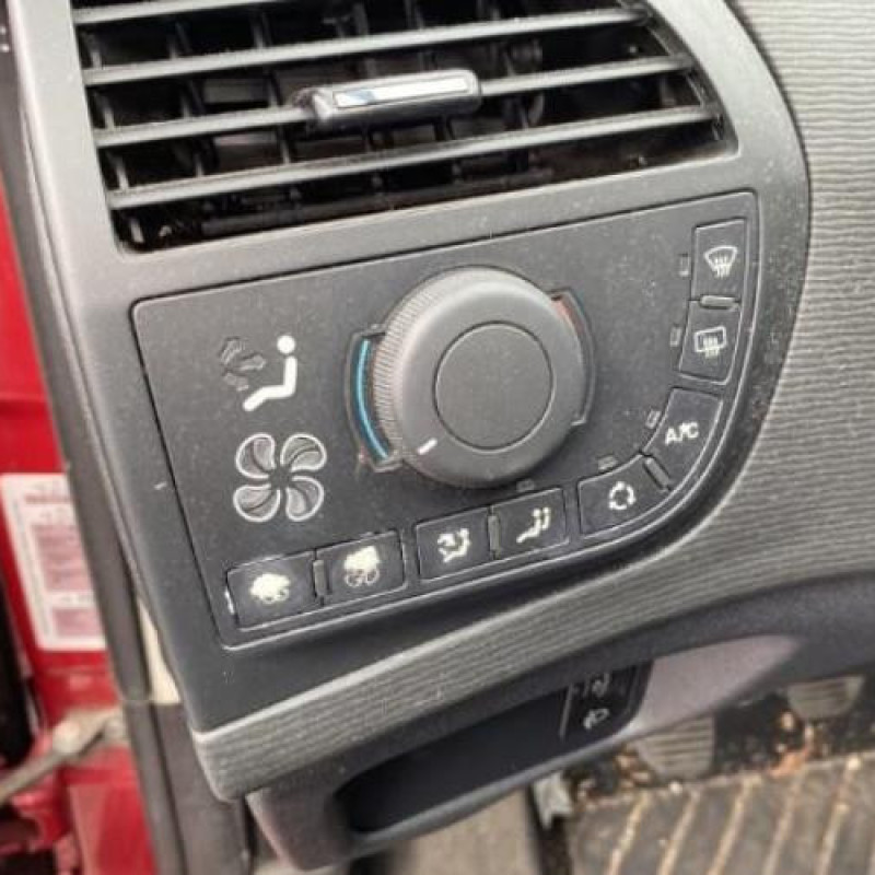 Malle/Hayon arriere CITROEN C4 PICASSO 1 Photo n°16