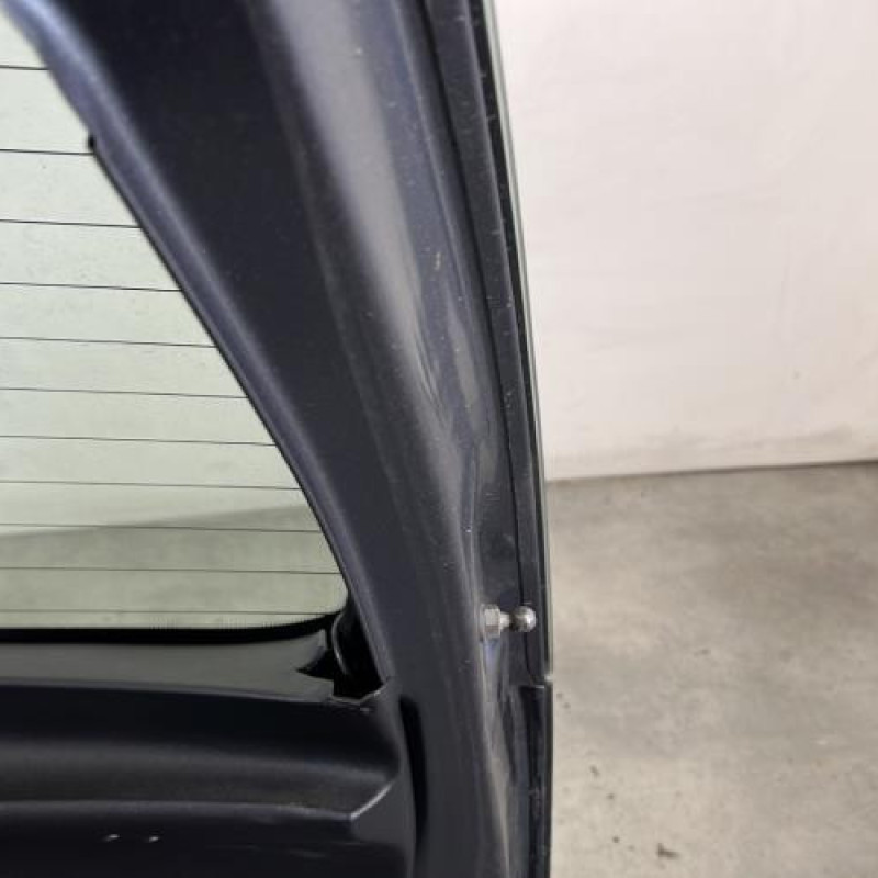 Malle/Hayon arriere CITROEN C4 1 Photo n°8